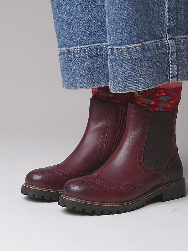 Red brogue-style twin gusset chelsea boots - PALSA ZINFANDEL RED LEATHER