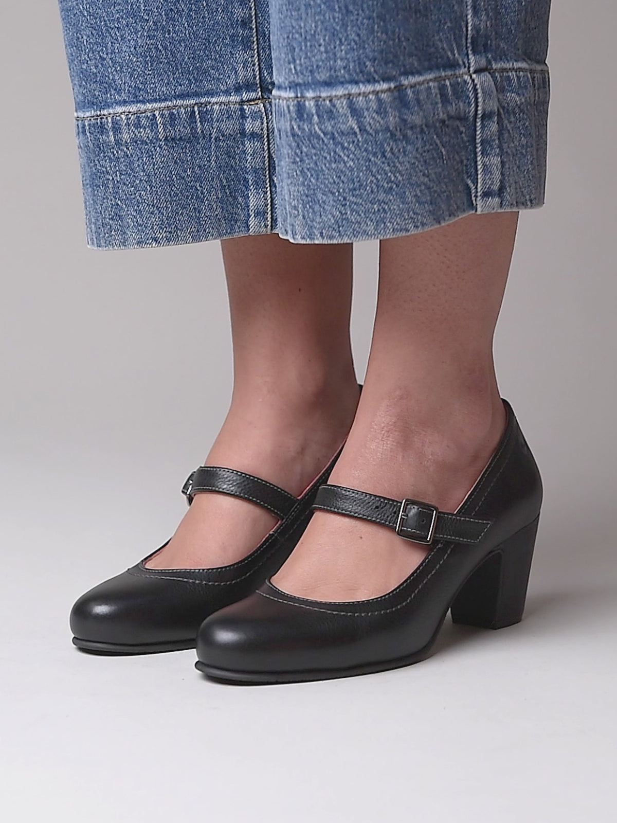 Black Mary Jane leather bar shoes - BIAMBI BLACK