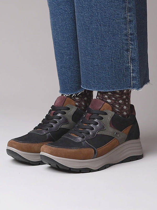 Black water-resistant trainers - EVELLE BLACK SUEDE/NUBUCK