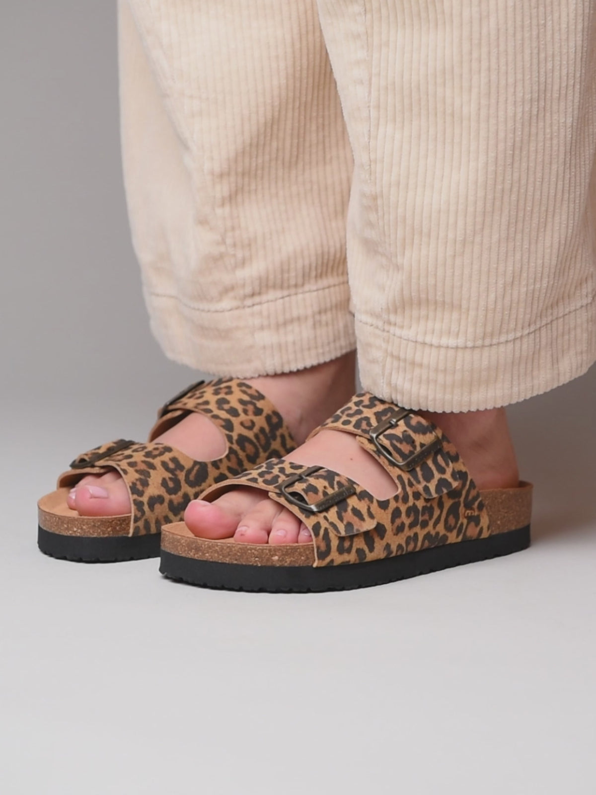 BAVARIA BOLD LEOPARD PRINT