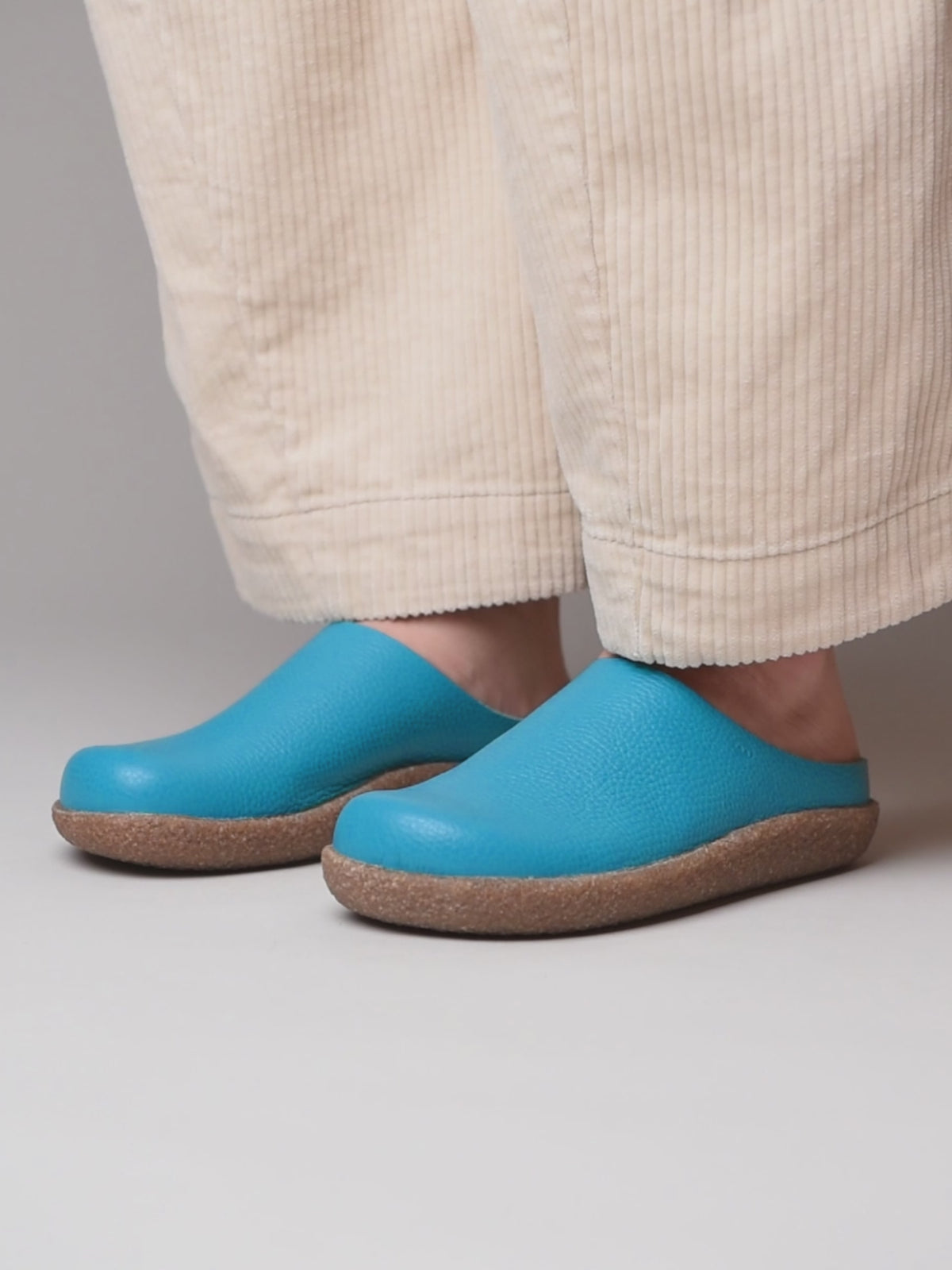 PEVENSEY MARINE TEAL LEATHER