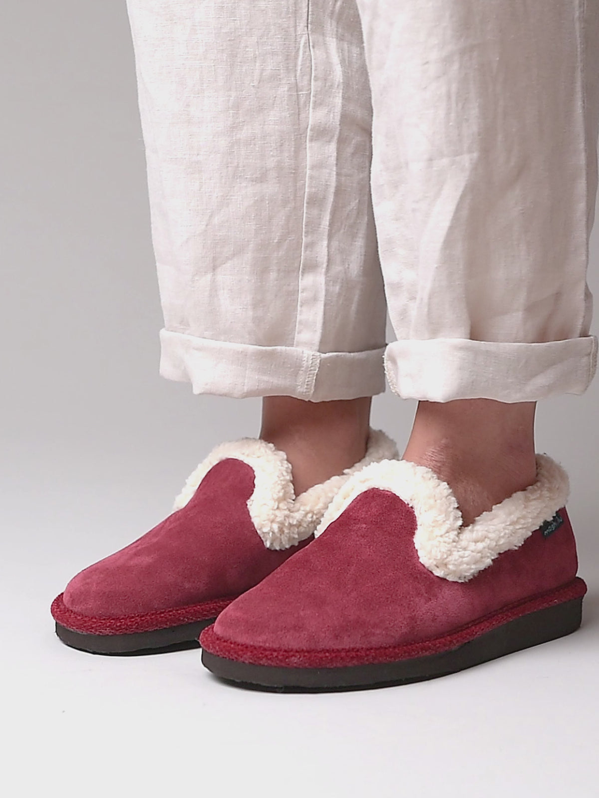 Red suede fluffy lined full slippers - ONTARIO CRANBERRY