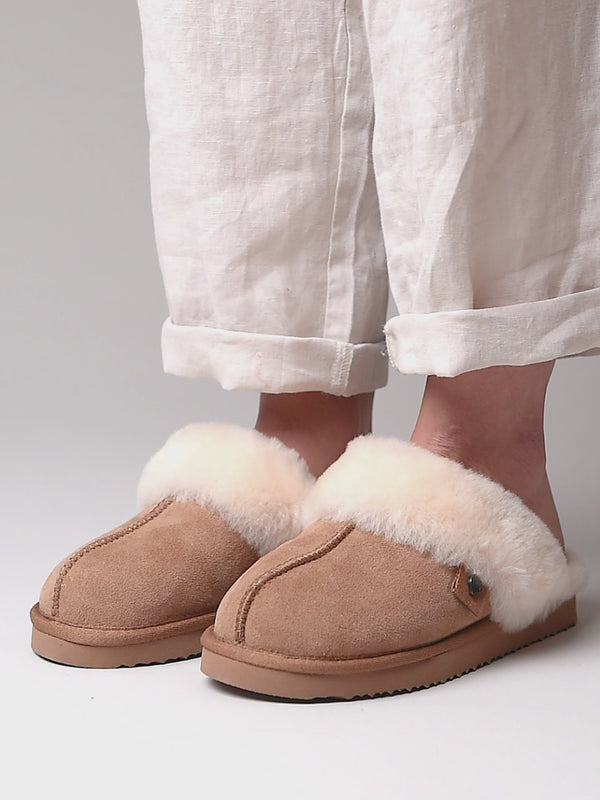 Brown sheepskin mule slippers - TIREE TAN