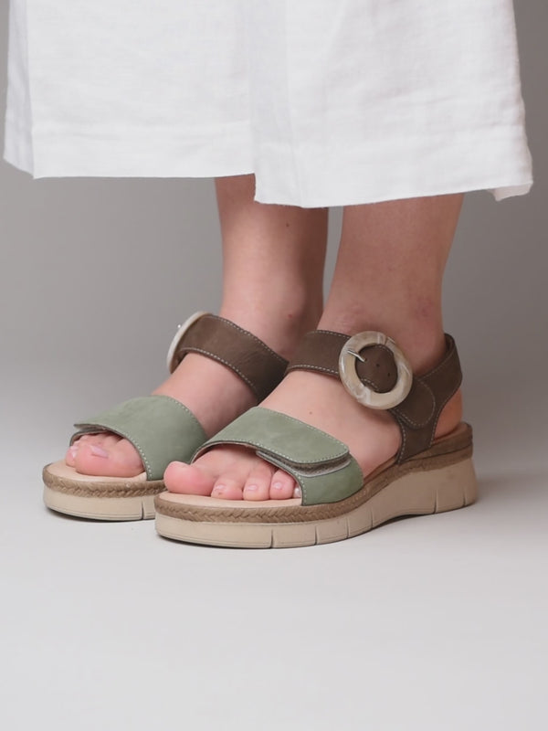 Brown two-toned flexible sandals - PENHALE BROWN/DARK SAGE NUBUCK