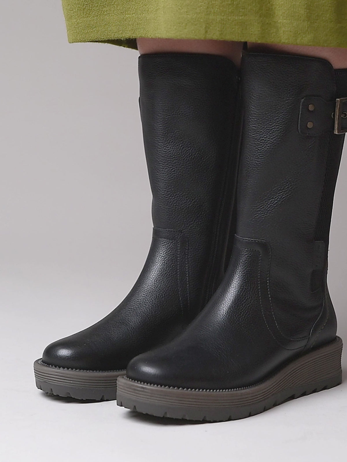 Black mid-calf elasticated boot - RANNOCH BLACK LEATHER