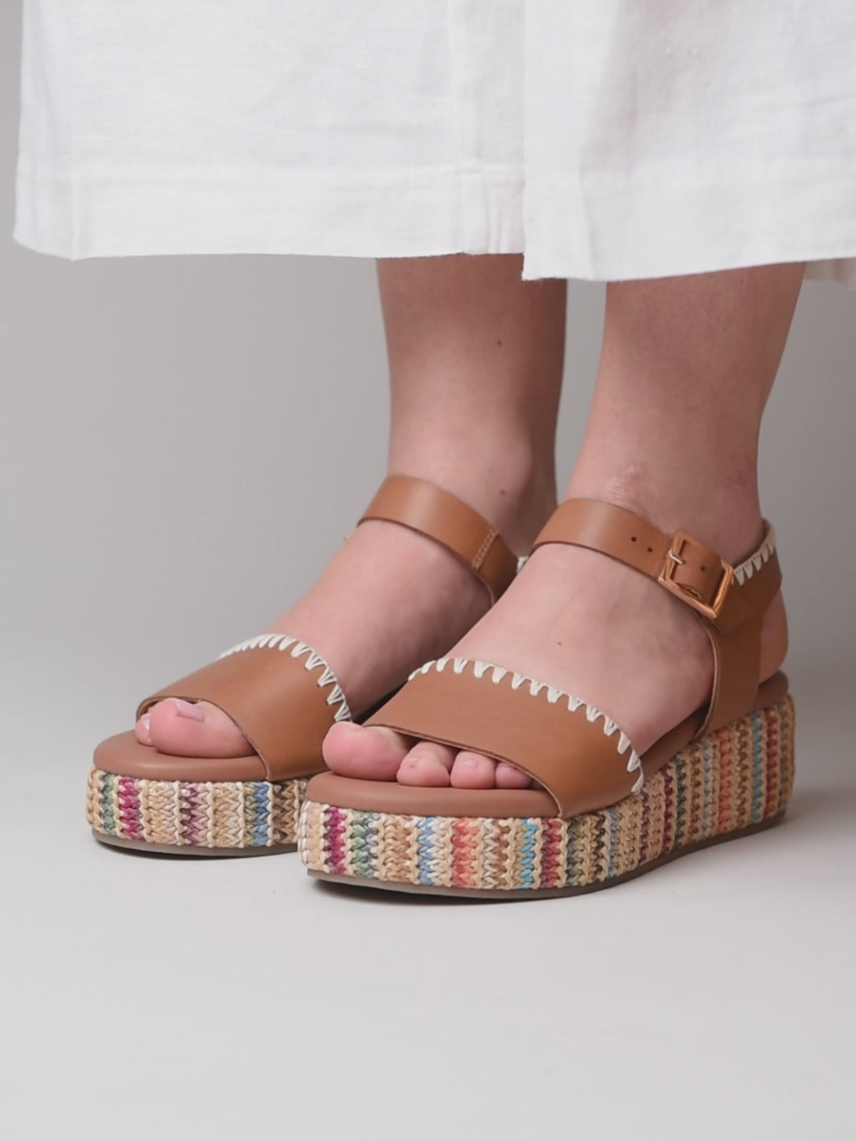 PEACH CRUMBLE TAN LEATHER