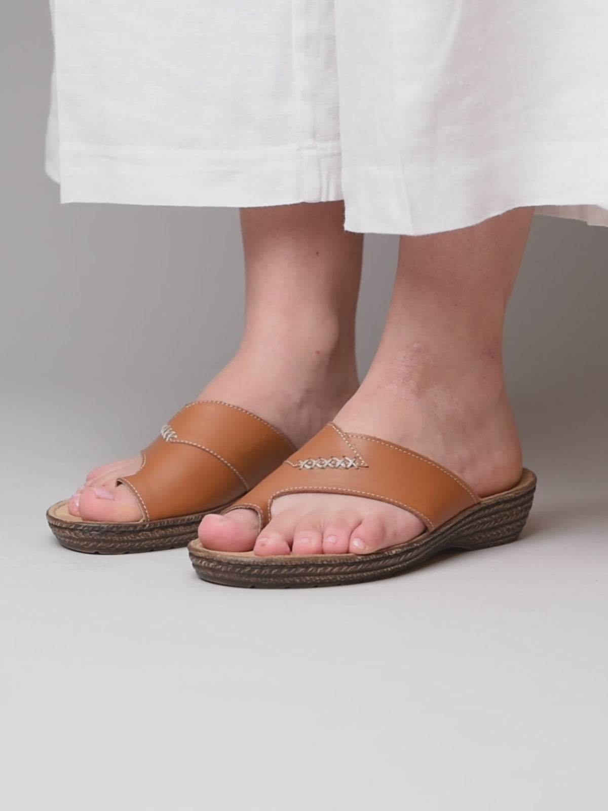 SEVILLE CLASSIC 2 TAN