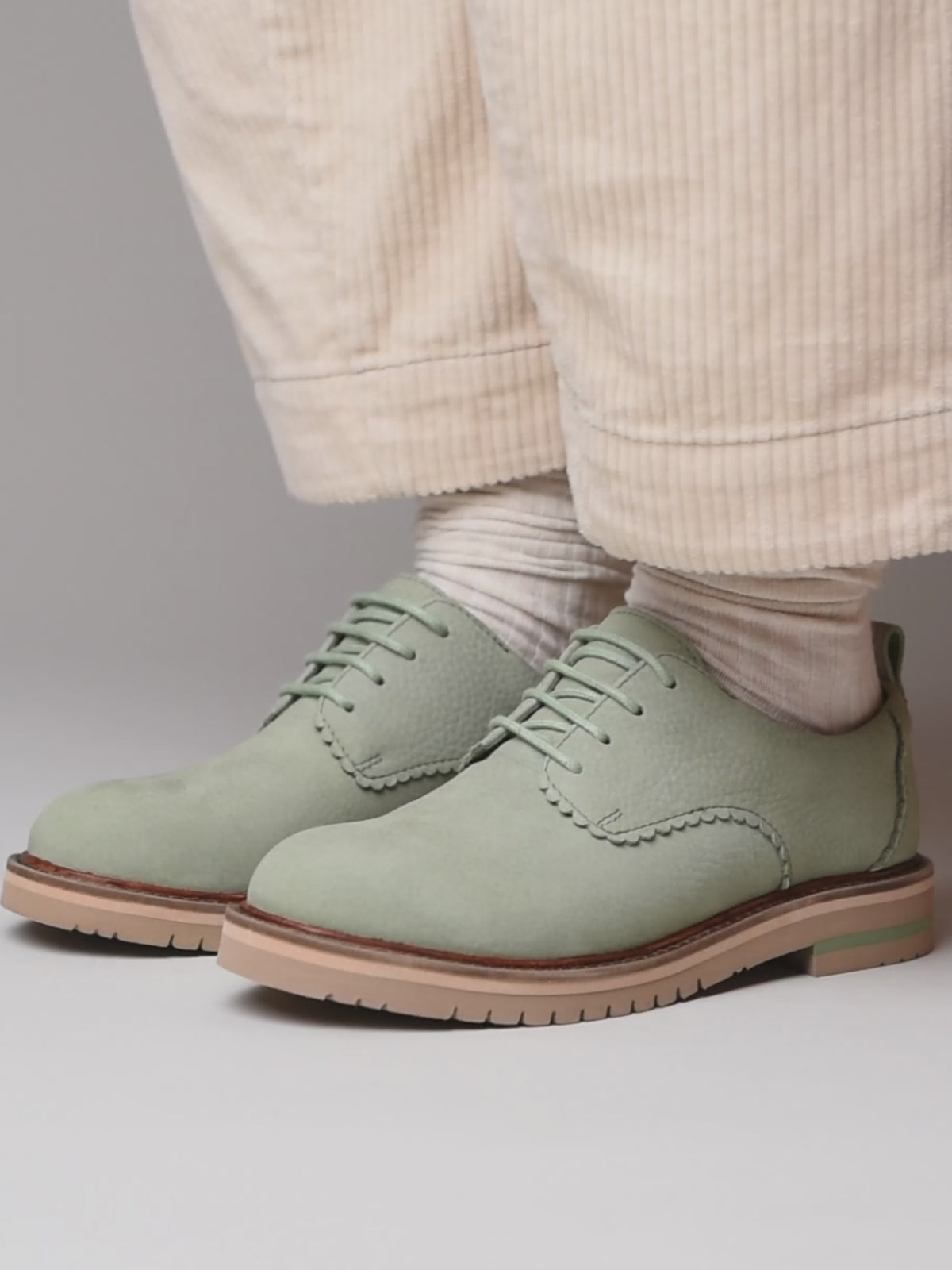 RAFFLESIA SAGE GREEN NUBUCK