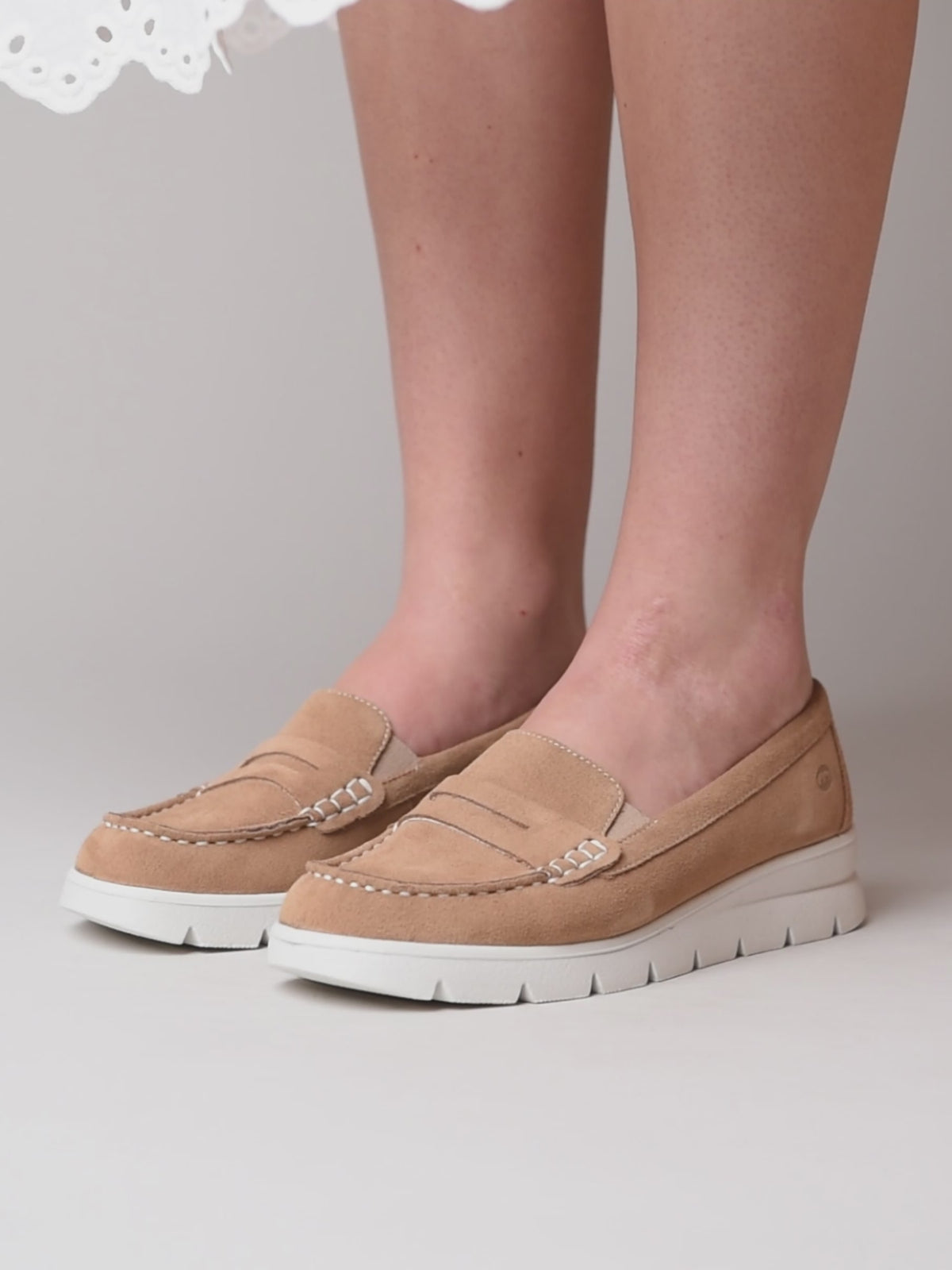 SHEARWATER HONEY TAN SUEDE