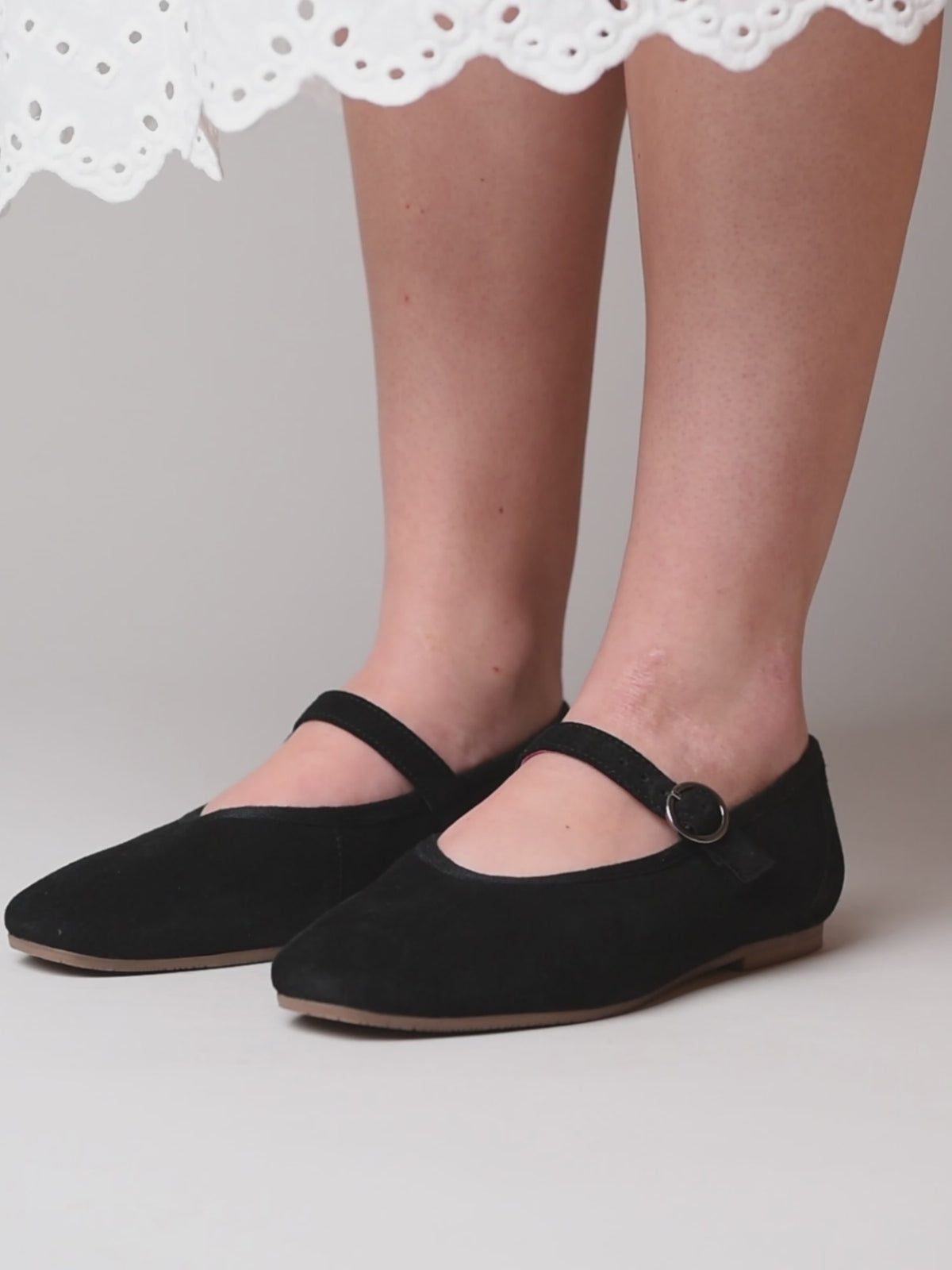 MAWGAN BLACK SUEDE